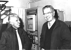 G.A. Gogotsi (left) informs Dr. P. Garvey (Federal Organization for Scientific and Industrial Research, Australia) on the results of innovative researching of ceramic steel invented by him(  21.02.1991.)