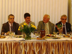      IPMS, , , 2009.  :         ,   ,    ,    (During conference dinner (from left to right) Prof. Eugene Olevsky from San   Diego State, Yury Gogotsi, Prof. Valery Skorokhod (the conference chair and IPMS   Director) and Prof. Sergey Firstov (IPMS Deputy Director).